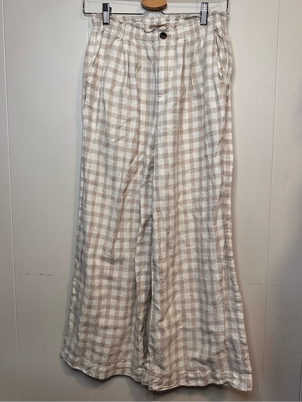 Lou & Grey Beige and White Gingham Wide-Leg Chinos